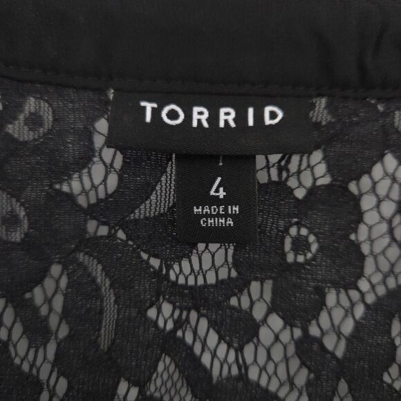 Torrid lace Harper top Size 4X black semi-sheer - Picture 8 of 13